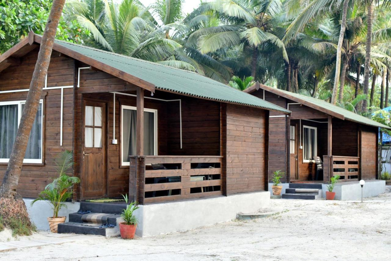 Silent Beach Resort Mandrem Exteriör bild
